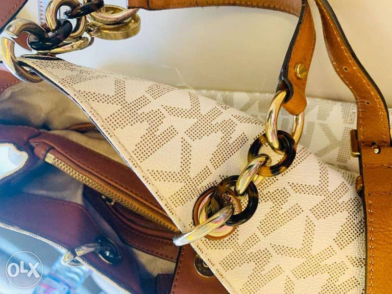 MK Handbag 3