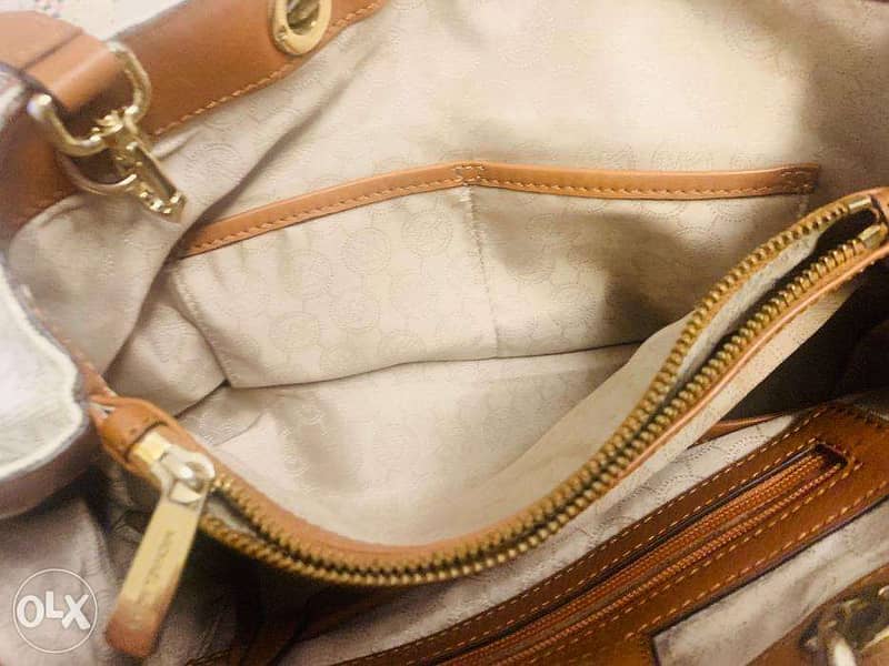 MK Handbag 7