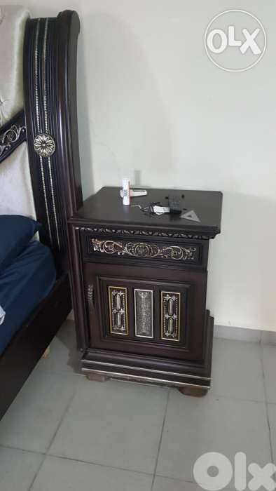 غرفة نوم مجوز ملكية مستعملة بحالة جديدة 4