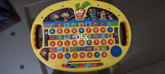 Kid learning alphabet toy