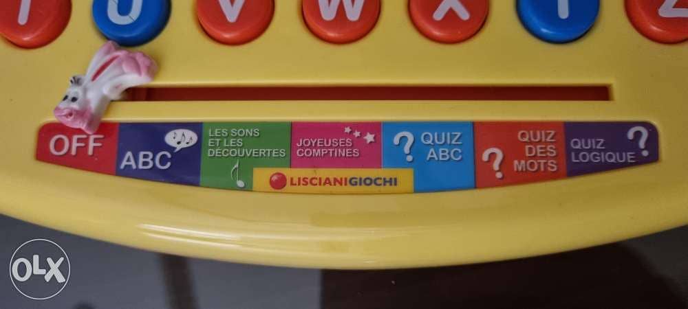 Kid learning alphabet toy 1