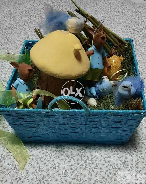 Blue easter basket decorated 0