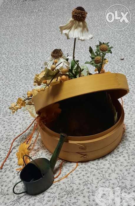 Yellow easter basket decorated. 0