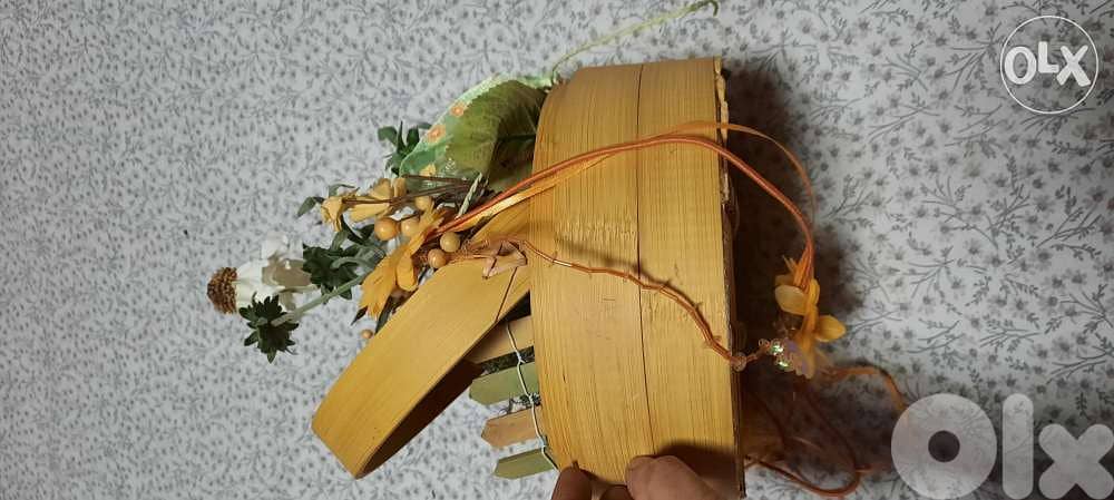 Yellow easter basket decorated. 3