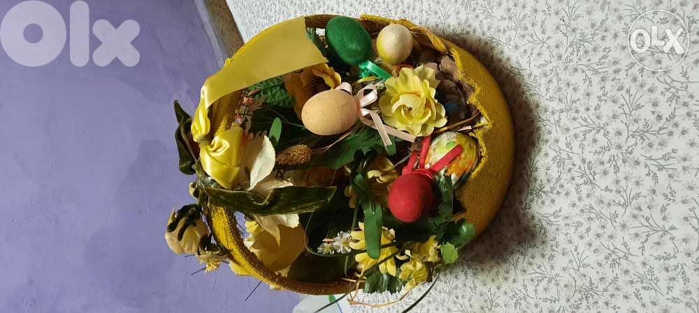 Beautiful decorated Easter basket 1