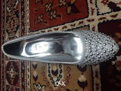 سكربينة سهرة جديدة ملبوسة لبسة وحدة نمرة ٣٧