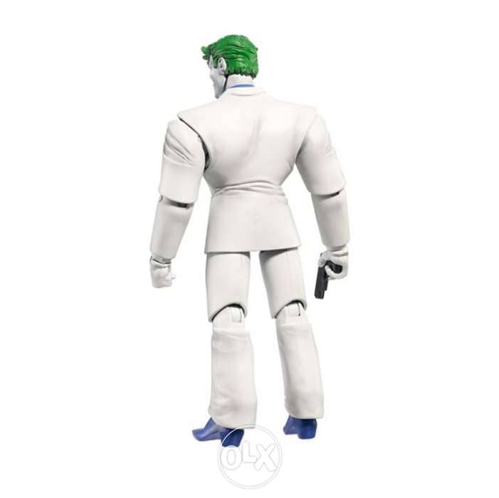 The Joker DC Comics plastic figure. 4