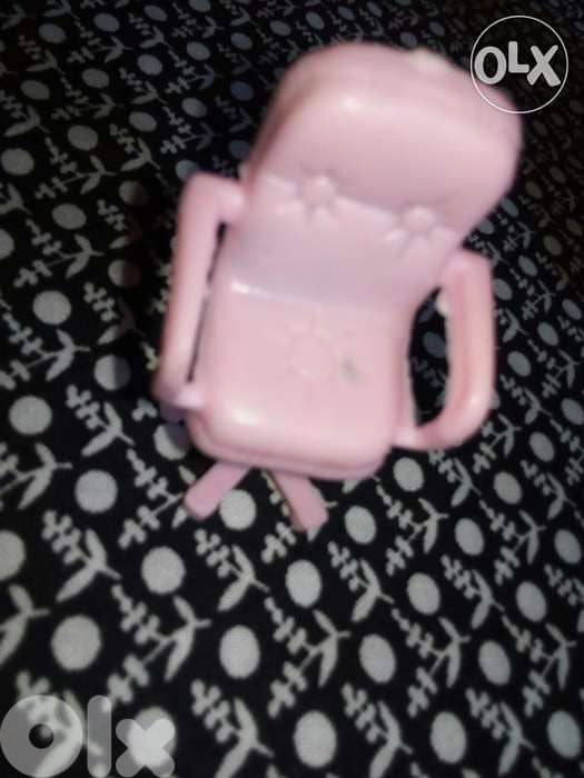 LOL MGA as new doll set, foods table +desk chair +circle chair all=13$ 3