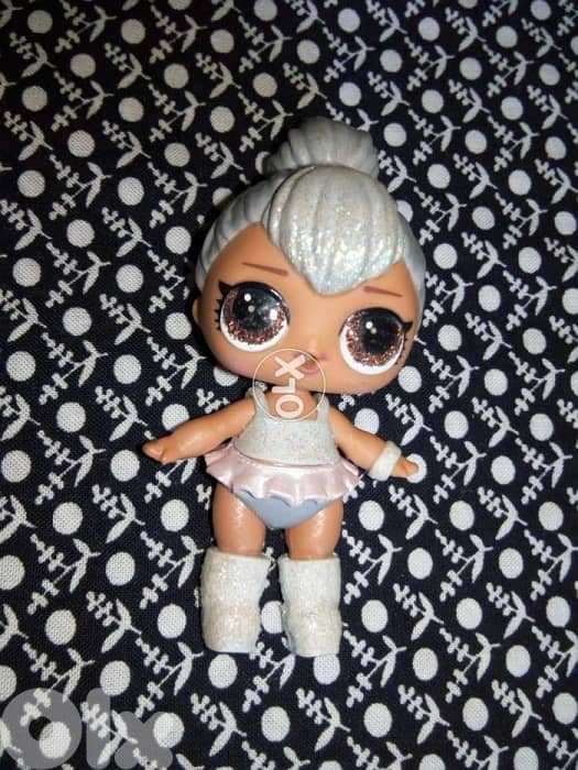 LOL MGA FISH TRAINER ROOM style +Living SOFA +Table +Aquarium, all=13$ 0