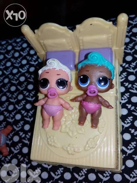 KINDER GARTEN LOL 5 small figurines toys +Sitter doll +beds+Egg+pcs=40 1