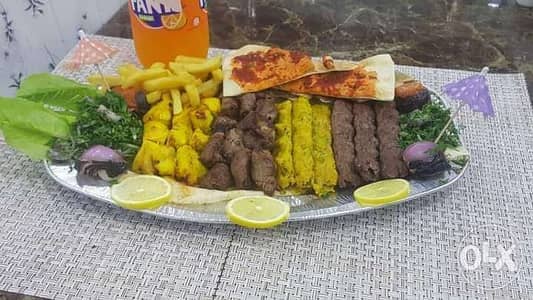 شيف غربي تحضيرجميع انواع السناك والمعجنات والشاورما والاسماك وشيف شرقي