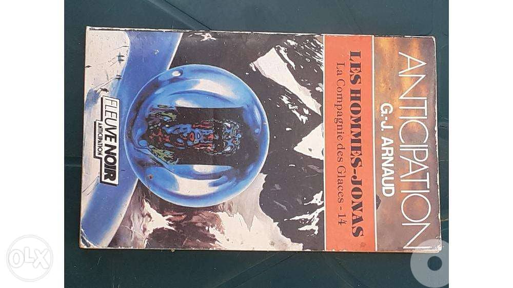 Selling 5 books in french language 5