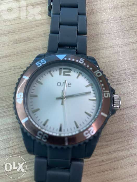 One Men’s Watch 1