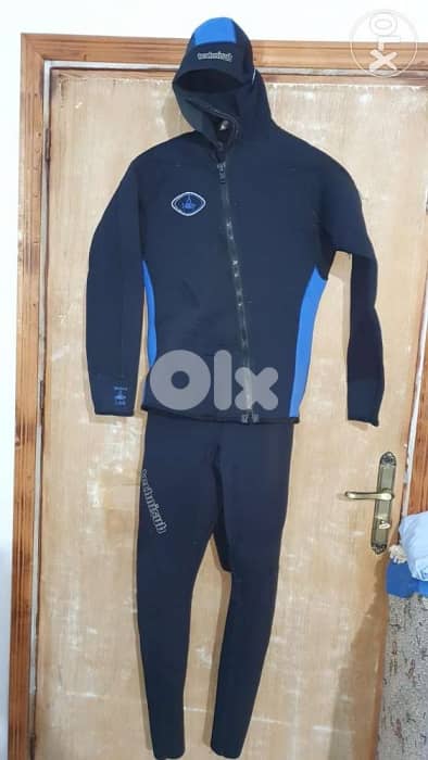 Wetsuit 5mm- size 6 (L) 0