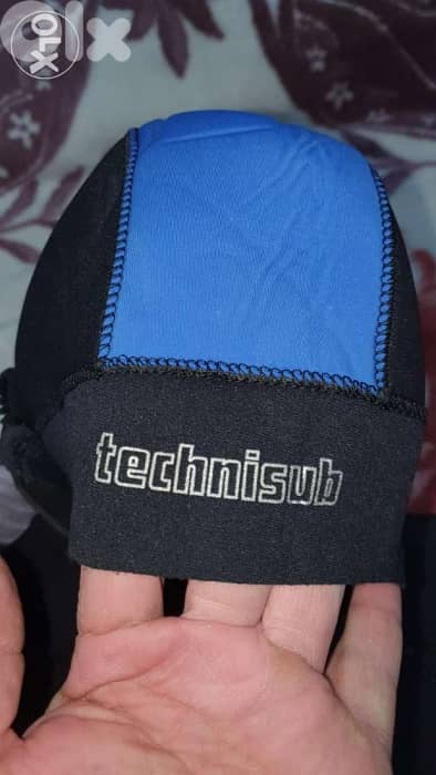 Wetsuit 5mm- size 6 (L) 3