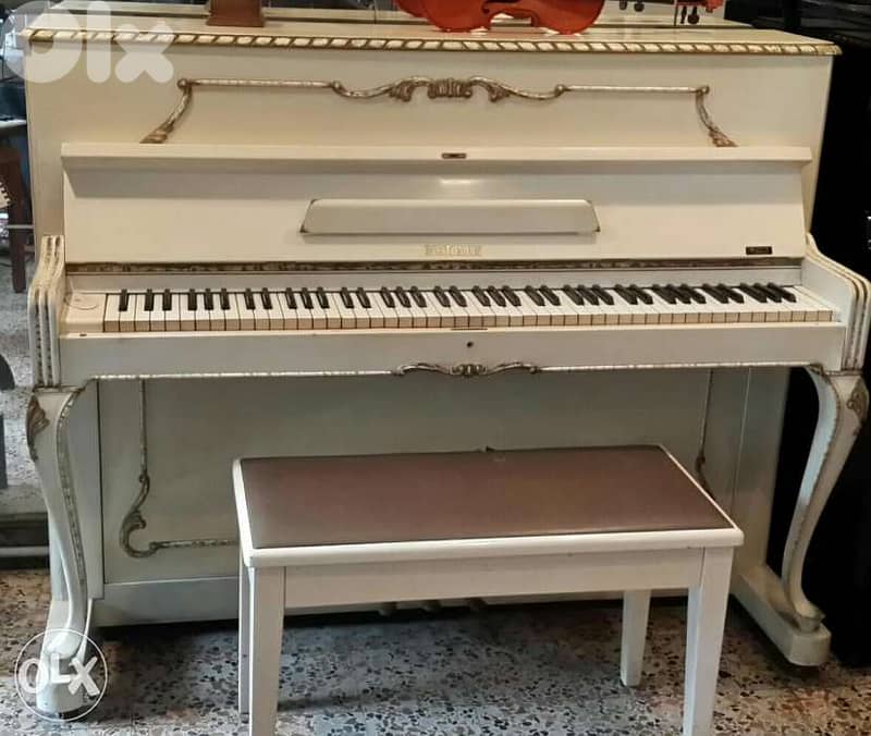 Piano Petrof 0