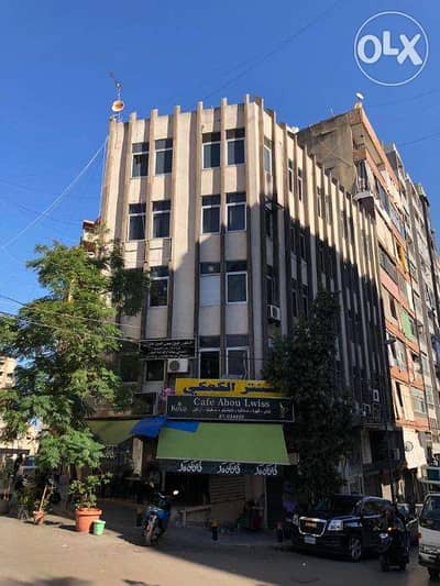 مكتب 80م للبيع في زقاق البلاط