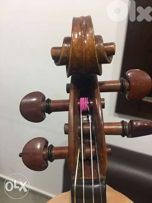 Violin 4