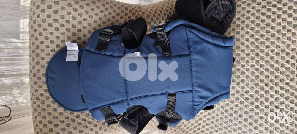 Kangaroo baby holder mothercare 1