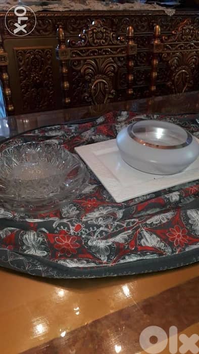 طاولة سفره 10 اشخاص حفر يد مع دورسوار. 2