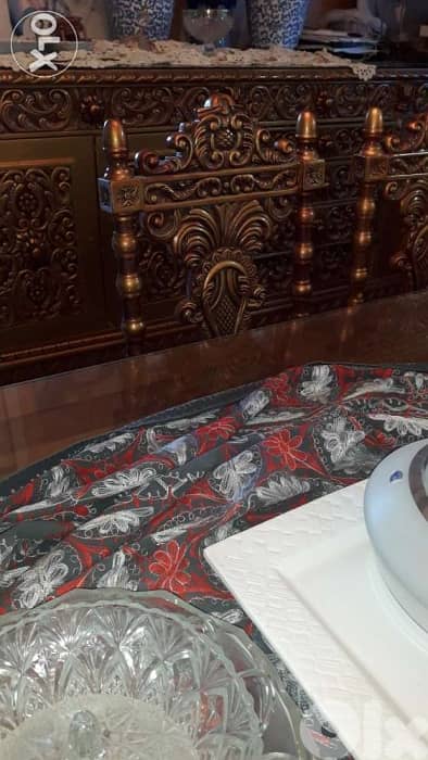 طاولة سفره 10 اشخاص حفر يد مع دورسوار. 3