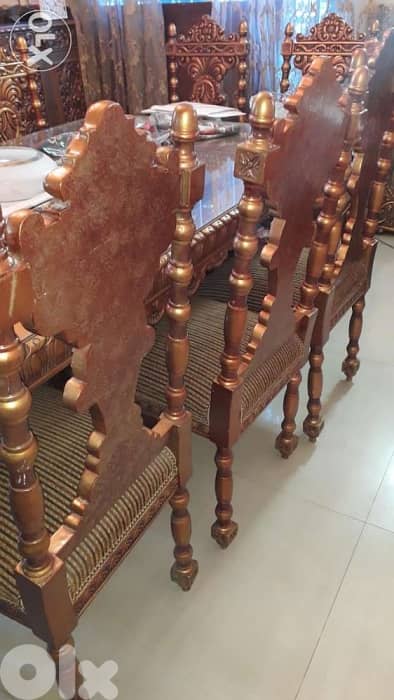 طاولة سفره 10 اشخاص حفر يد مع دورسوار. 5