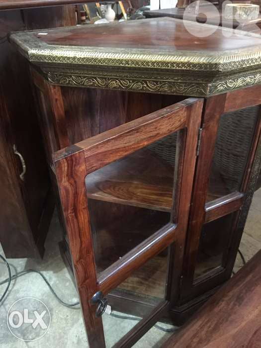 a solid copperwood corner 1