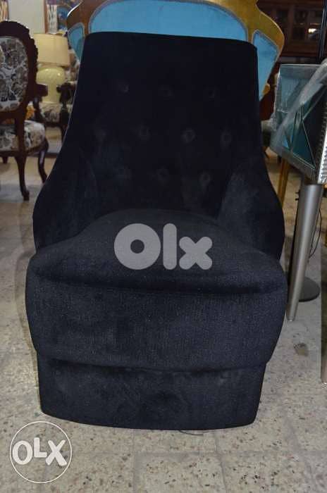 chair cabetoneh and leather back 0