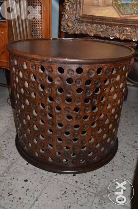 table wood engraved 6