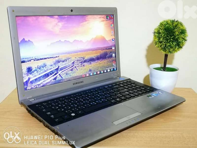 Laptop samsung core i5 used 0