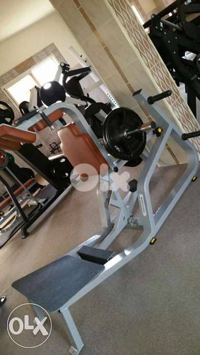 Gym Sports equipments - Treadmill - Vibrations 2