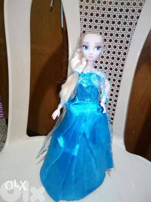 Offer: QUEEN ELSA SPARKLE LIGHT SKIRT Melody machine plastic skirt=18$ 0