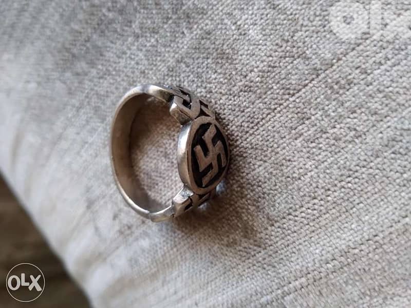 Old German Nazi steel ring with the Swastika on it 0