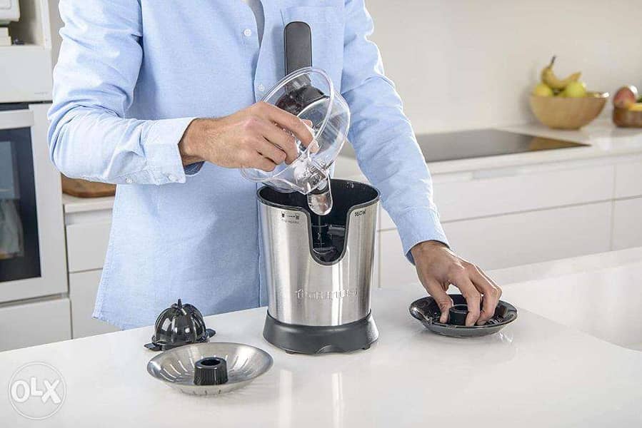 TAURUS citrus juicer - Power: 300 Watts/4$ Delivery 2