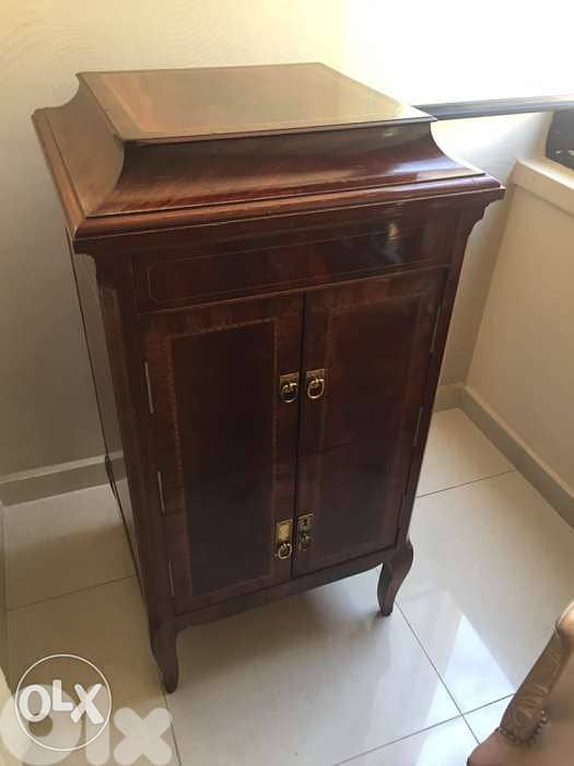 phonograph 650$ 4