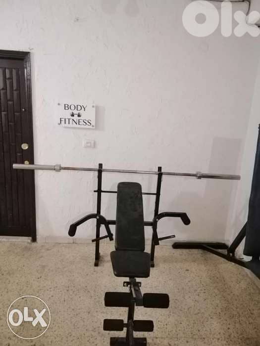 Adjustable Chest bench with rack and legs 0