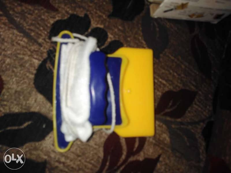 مكنة بتنظف الزجاج مغناطيس واجهات المباني العالية جديدة بالكرتونة 2