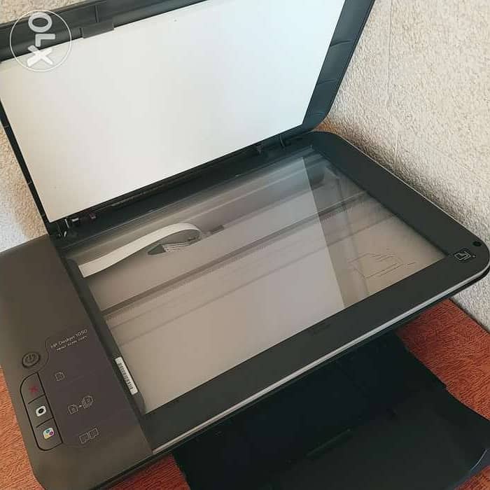 HP deskjet 1050 ( print - scan - copy ) 1