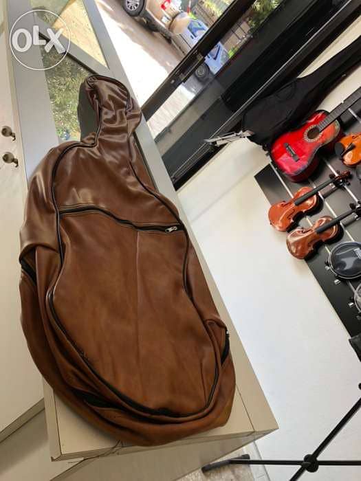 بيوت جيتار جلد سميك عدد من الاشكال والالوان 1