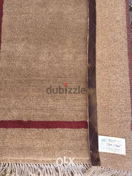 سجاد عجمي. شغل يدوي في منهالون احمر Hand made. persian carpet. tapis 2