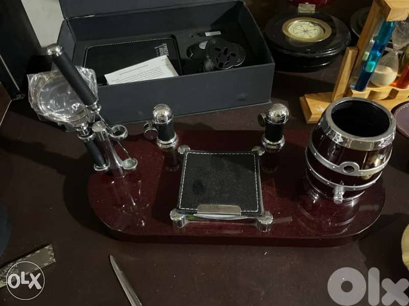 office accessories 1