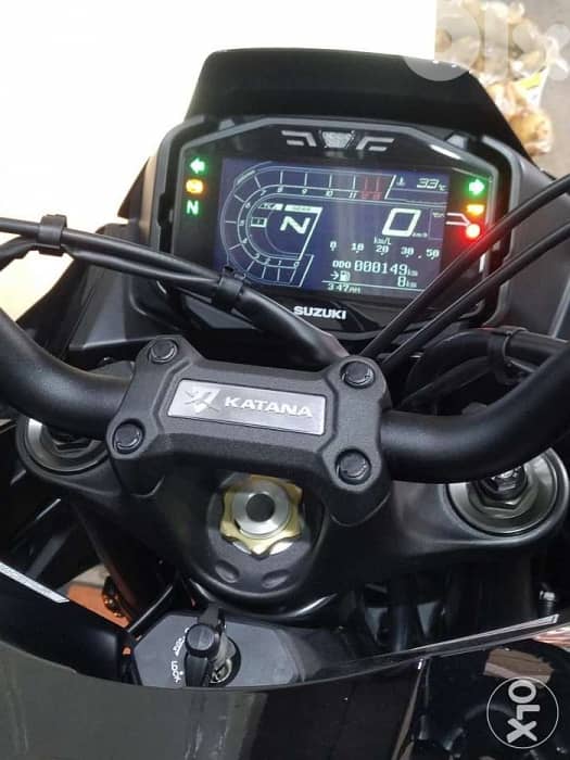 suzuki katana 1000cc model 2020 dealer warranty only 150klm 3