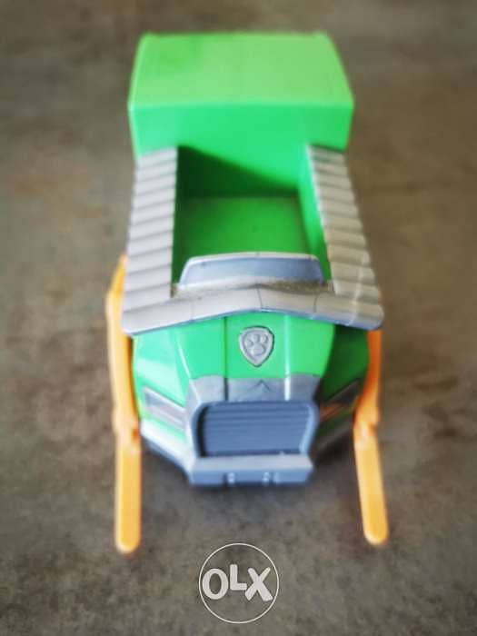 2 x paw patrol toys 5