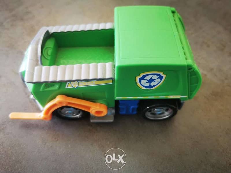 2 x paw patrol toys 6