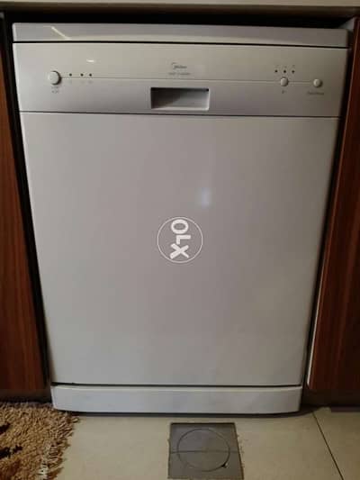 Midea dishwasher