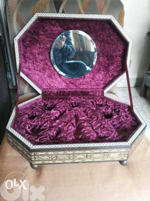 early century bride perfume and jewelry music boxes 1