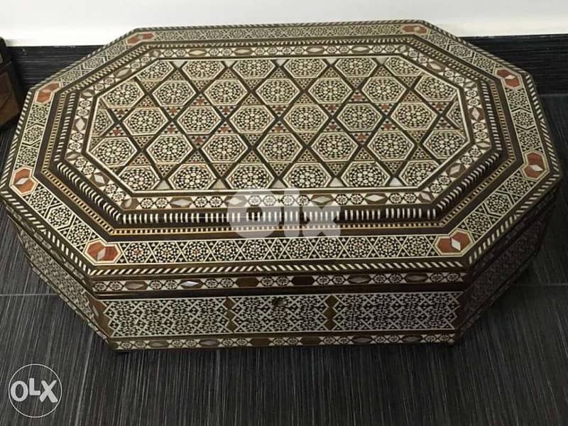 early century bride perfume and jewelry music boxes 4