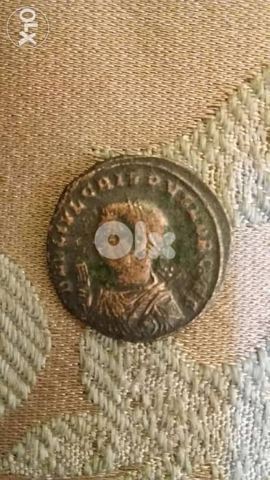 Roman Emperor Valerian Bronze Coin from 253 AD diameter 22 mm 0