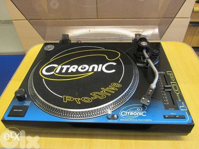 professional Turntable 1