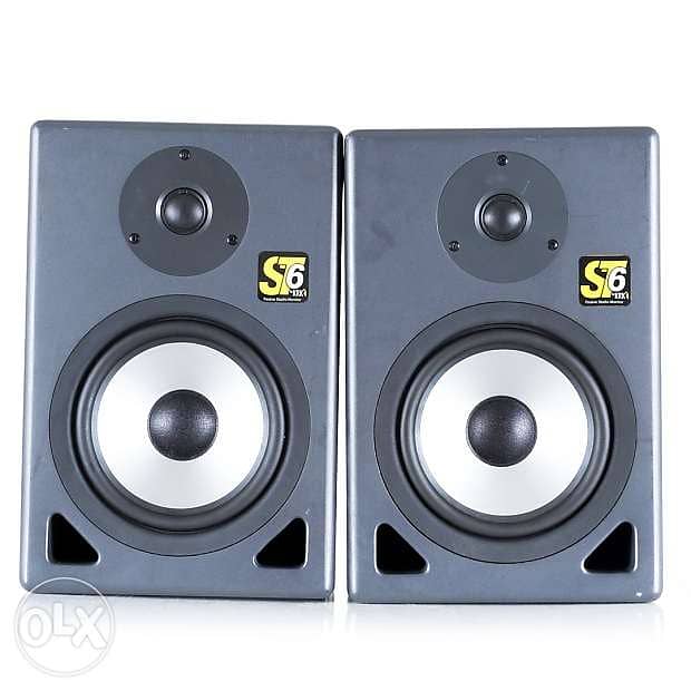 professional monitors KRK st6 2